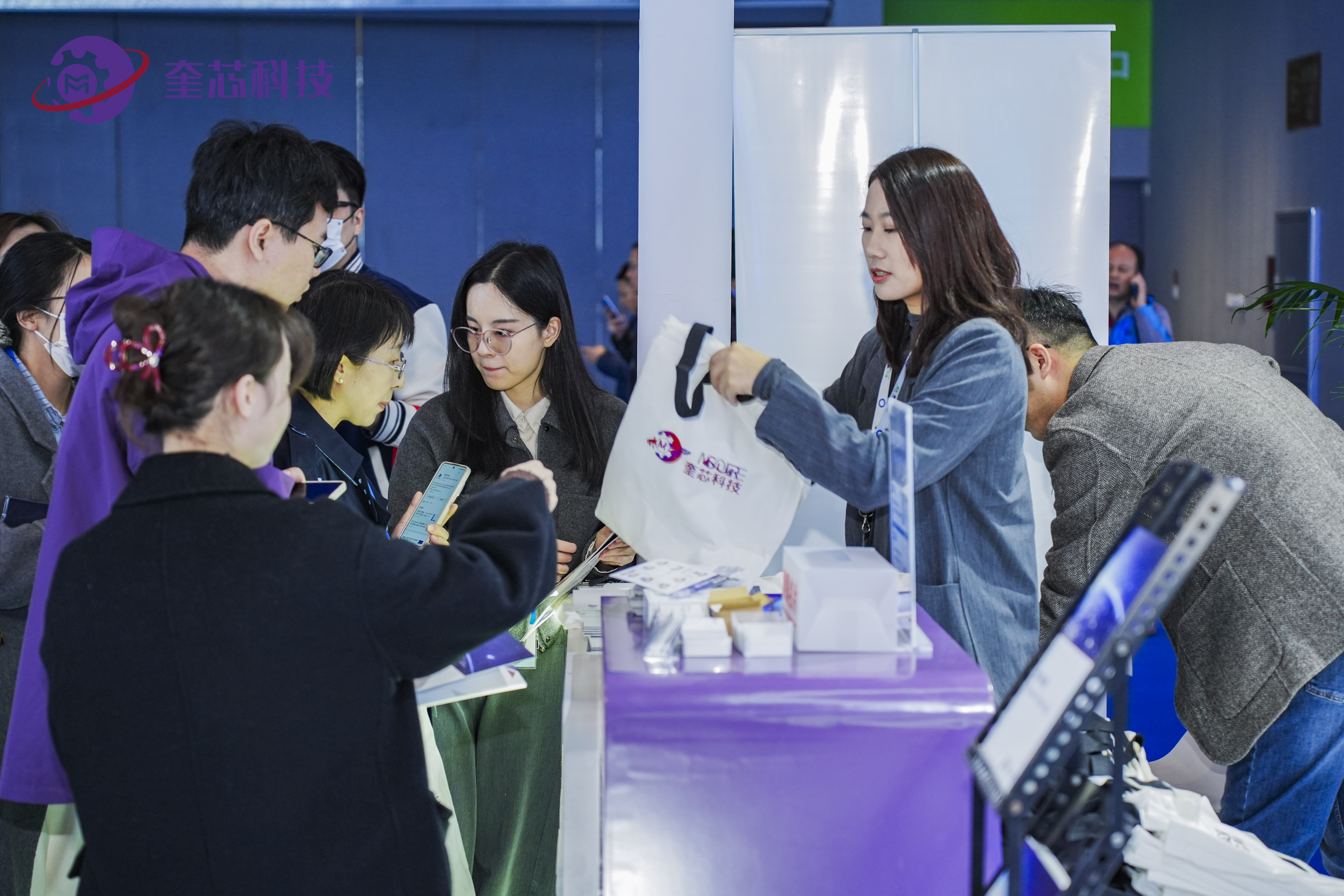 奎芯科技亮相ICCAD 2025,高速接口IP产品矩阵助力AI发展 奎芯科技亮相ICCAD 2025,高速接口IP产品矩阵助力AI发展